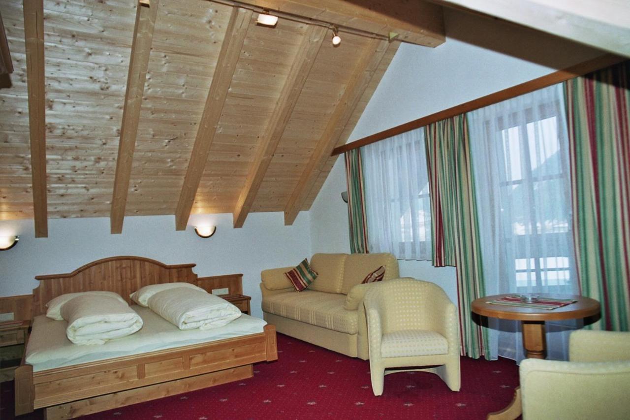 Hotel Garni Litzner Ischgl Exterior photo